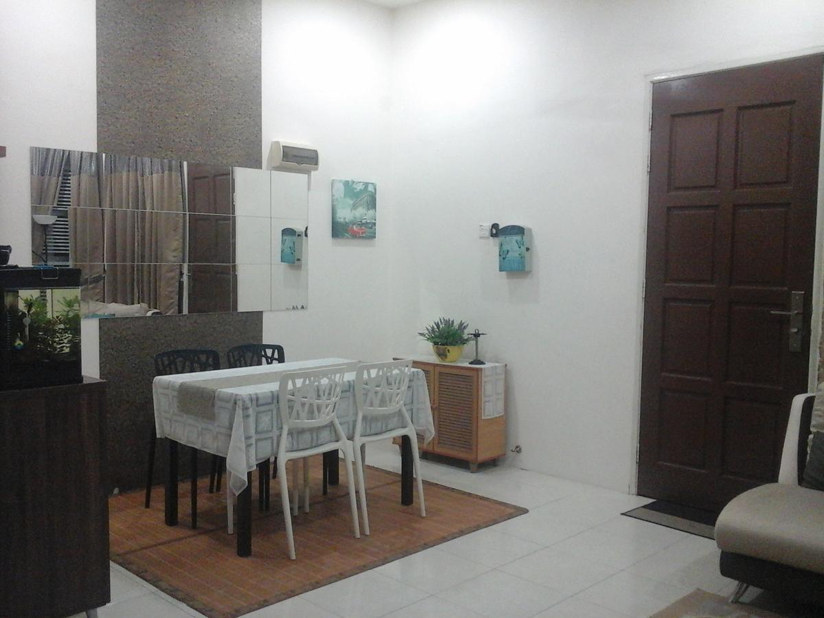 Miker Homestay Seri Iskandar Bagian luar foto