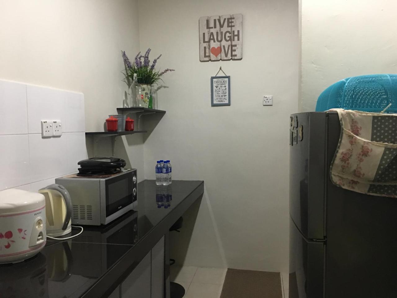 Miker Homestay Seri Iskandar Bagian luar foto